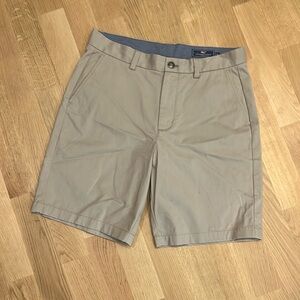 Vineyard Vines Men's Khaki Flat Front Shorts - NEW W/O TAGS
